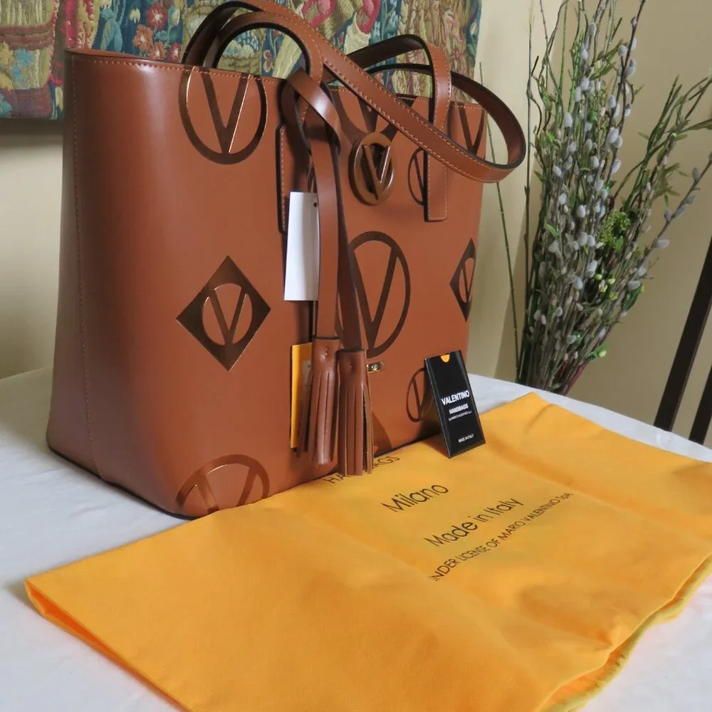 Valentino Large leather Tote NWT